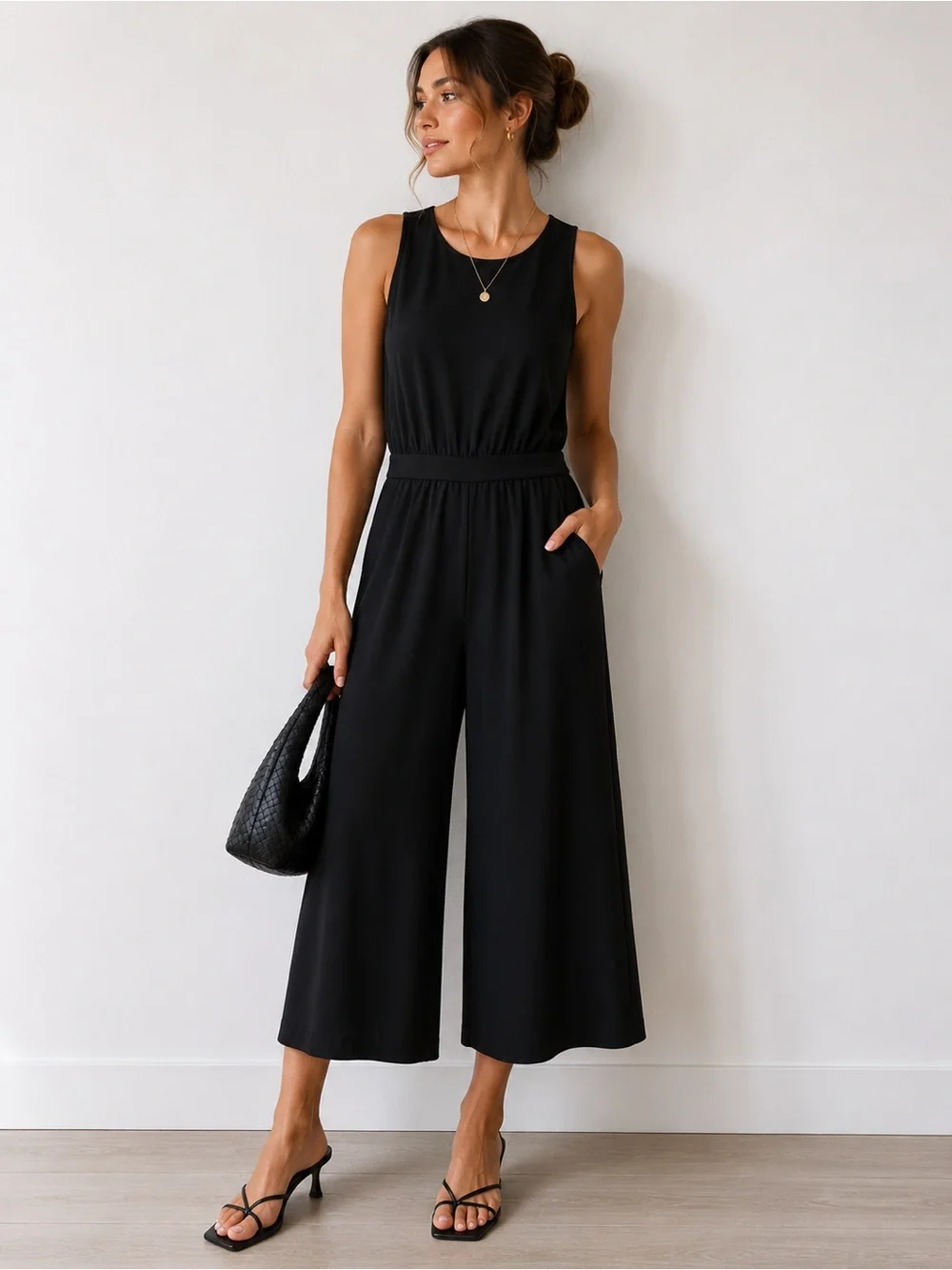 Babaton by Aritzia Black Sleeveless Wide Leg Cropped Jumpsuit Size 6 - Picture 1 of 14